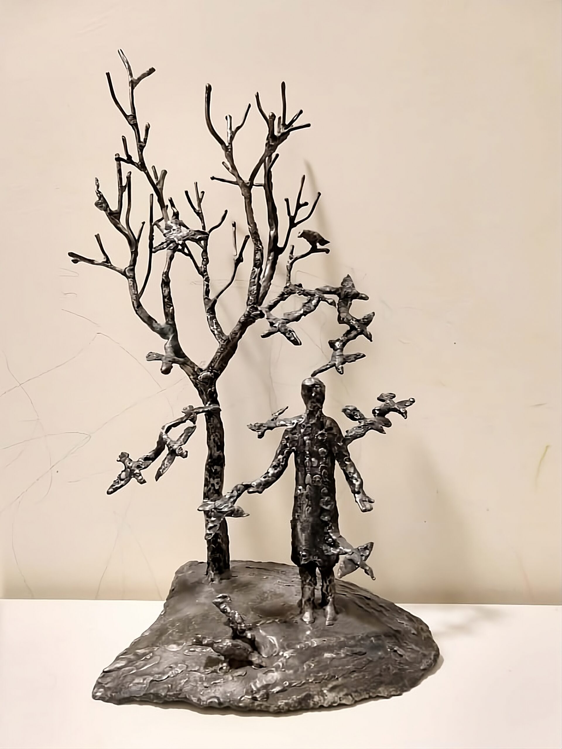 Volkova, Masha: Man and Birds